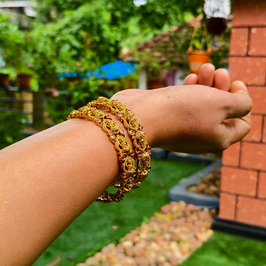 Lakshmi Pink Stone Bangle